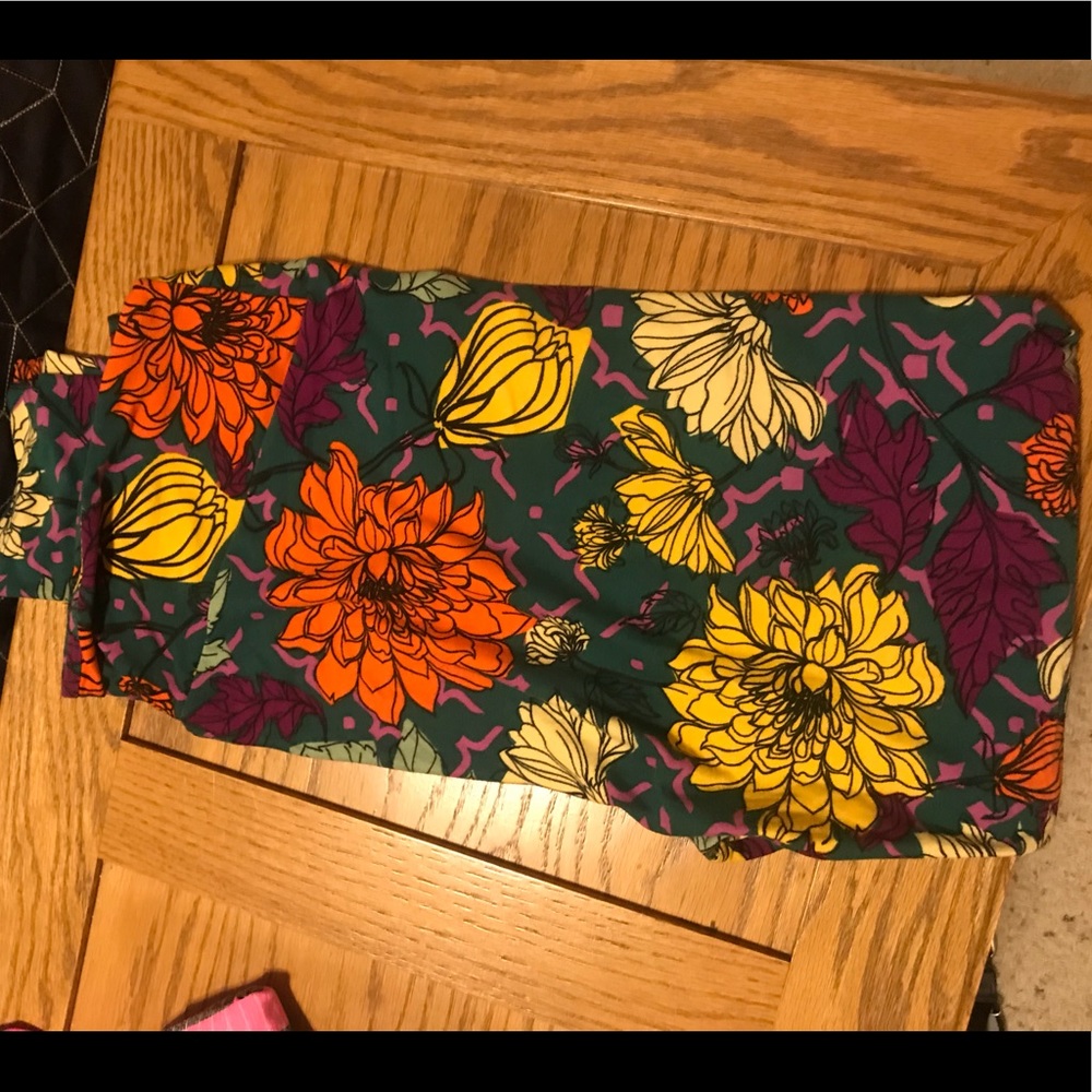Lularoe leggings brand new